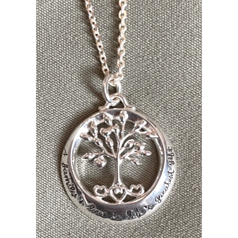 Family tree necklace